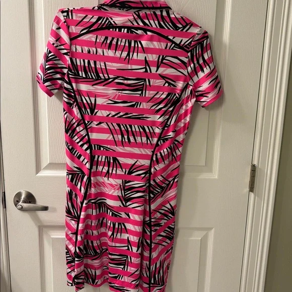 Tail golf dress short sleeves size med - Picture 6 of 9